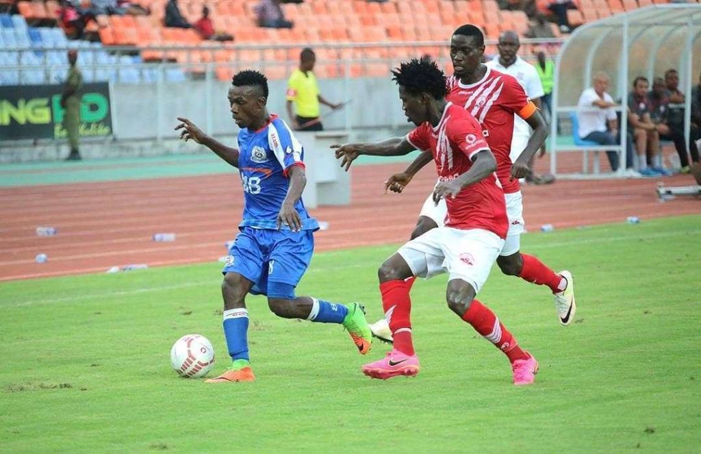 AZAM FC SIO WATU WAZURI, WAMETWAA MAKOMBE MAWILI MBELE YA SIMBA