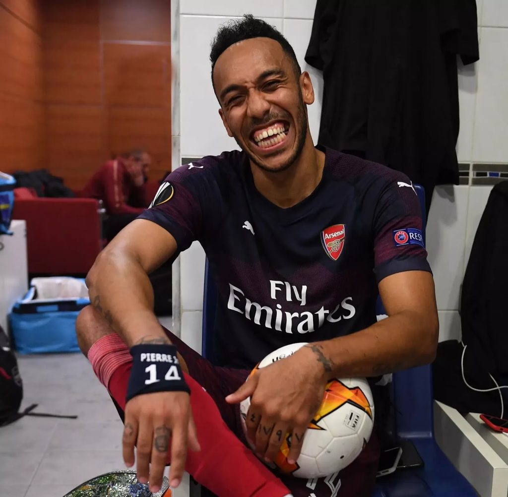 ARSENAL WABISHI KINOMA WAKOMAA NA AUBAMEYANG