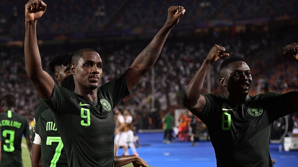 IGHALO SHUJAA WA NIGERIA ANAYENUKIA KUTWAA KIATU CHA UFUNGAJI BORA AFCON