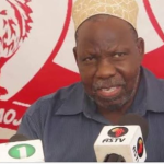 BREAKING: MZEE KILOMONI AKAMATWA WAKATI AKIFANYA MKUTANO NA WAANDISHI WA HABARI