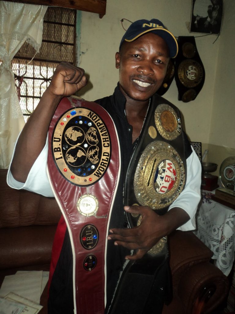 AGOSTI 30 MZIZIMA BOXING FAMILY GROUP KUKIWASHA, MASHABIKI WAITWA KUPATA UHONDO