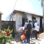 BREAKING: NYUMBA YAWAKA MOTO KARIBU NA KITUO CHA MAFUTA YA PETROL TABATA