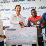 MABINGWA SIMBA WALIVYOINGIA KWA WADHAMINI WAO SPORTPESA NA KUKABIDHI KOMBE, WAO WAKAONDOKA NA MKWANJA