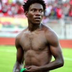 KOCHA AUSSEMS AELEZA SABABU ZA KUMUWEKA KANDO MKUDE KIKOSI KINACHOANZA LIGI KUU
