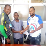 POLISI TANZANIA YAMDAKA KIPA WA SIMBA, YAMPA MWAKA MMOJA