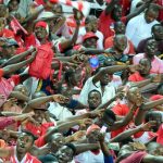 SI SAWA, NI HATARI SANA WACHEZAJI KUCHANGANYIKA NA MASHABIKI KAMA ILIVYOKUWA JAMHURI