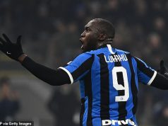 HUYO LUKAKU ANASIFA, WAPINDUA MEZA KIBABE NA TIMU YAKE MBELE YA AC MILAN