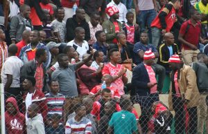 SIMBA:MASHABIKI WANATUPA NGUVU YA KUPAMBANA UWANJANI