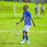 BEKI HUYU MZAWA AINGIA ANGA ZA SIMBA, KUKIPIGA NA KAPOMBE