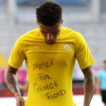 JADON SANCHO AFUNGA HAT TRICK YAKE YA KWANZA, ATUMA UJUMBE KUHUSU GEORGE FLOYD