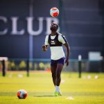 MBWANA SAMATTA AWEKA REKODI HII ENGLAND