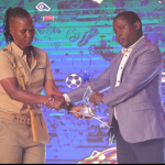 MANULA AWABURUZA MGORE NA BAROLA, ASEPA NA TUZO YAKE