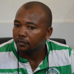 KOCHA HUYU MZAWA AKUBALI KUBEBA MIKOBA YA EYMAEL