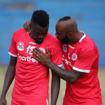 KOCHA SIMBA ATAJA SABABU YA WACHEZAJI WAKE KUJENGA USHKAJI NA BENCHI