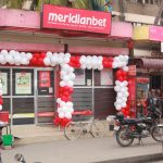 MERIDIANBET WAZIDI KUSHAMIRI DAR KAMA UYOGA…WAKAZI WA FIRE KARIAKOO SASA KUVUA MAMILIONI MLANGONI…