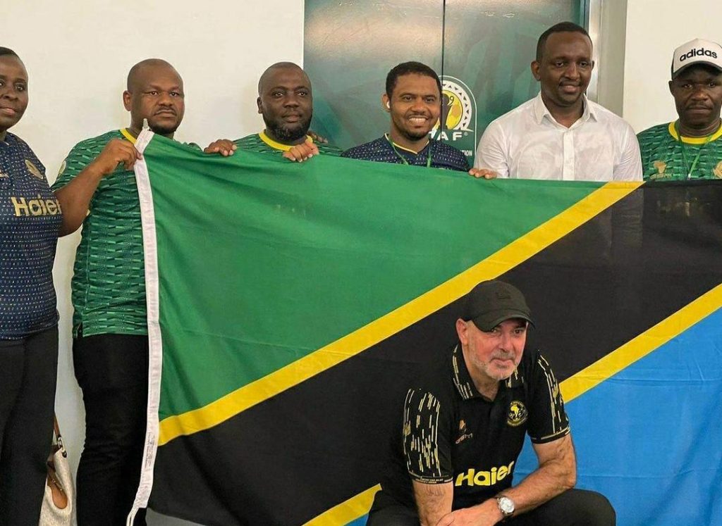 HATIMAYE NABI AFUNGUKA...SIRI YA KUWANYUKA RIVERS UNITED..."HATUJAJA KUPIGA PICHA