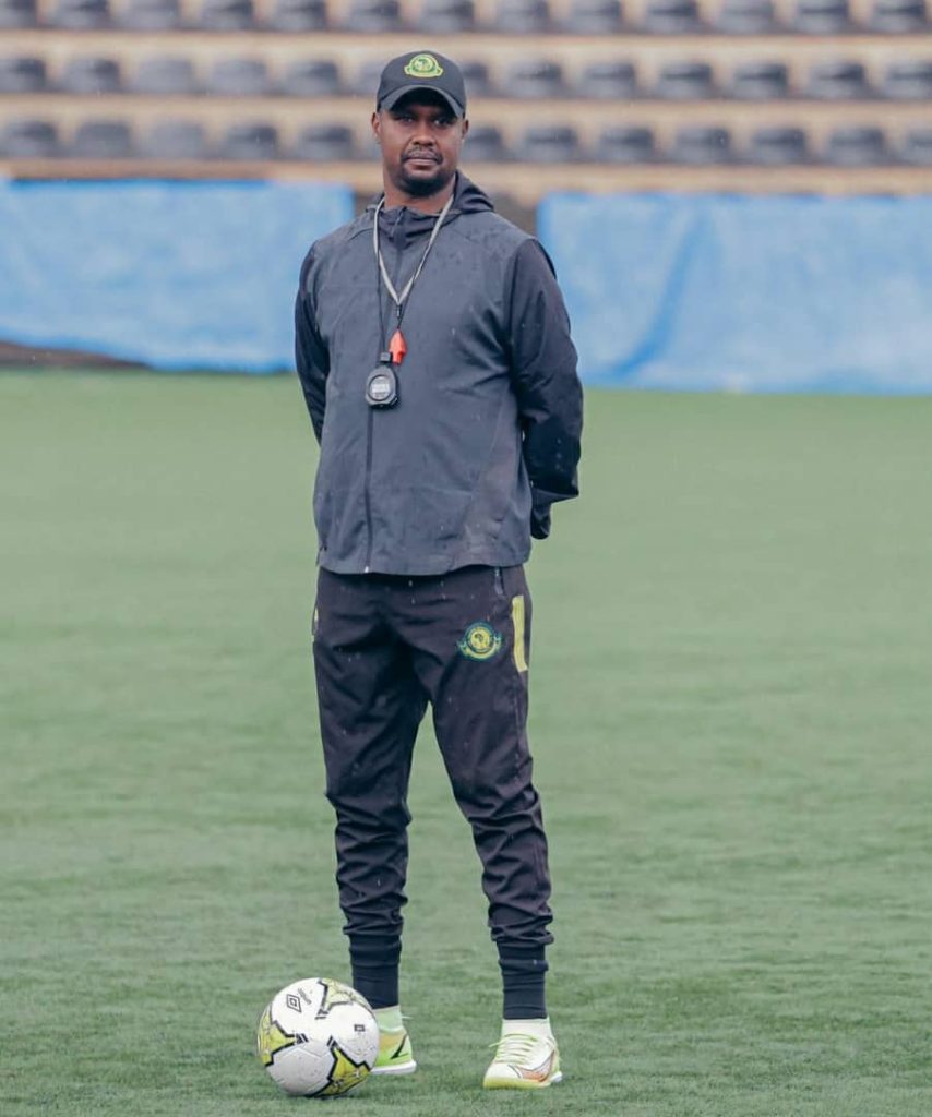KAZE AWACHANA MASTAA YANGA..."HAMNA LOLOTE HAMJAFANYA CHOCHOTE...ISHU NZIMA IKO HIVI