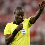 HAYA SASA YANGA WASHINDWE WENYEWE TU…CAF YAWAPANGIA REFA ‘MSWAHILI’ MECHI YA JUMAPILI..