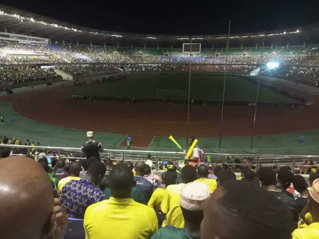 KISA UMEME KUKATIKA MECHI YA YANGA...MHANDISI MKUU WA UMEME NA WENGINE 7 KWA MKAPA...WAPIGWA CHINI