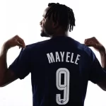 MAYELE AWACHANA SIMBA, AWATAMANI SIO YANGA