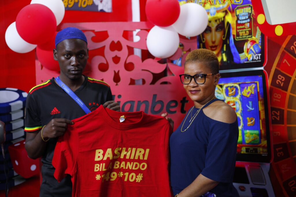 ‘CHAGUA NIKUPE’ YA MERIDIANBET YAFANYA KWELI SABASABA….WATU WAZIDI KUBEBA ZAWADI…