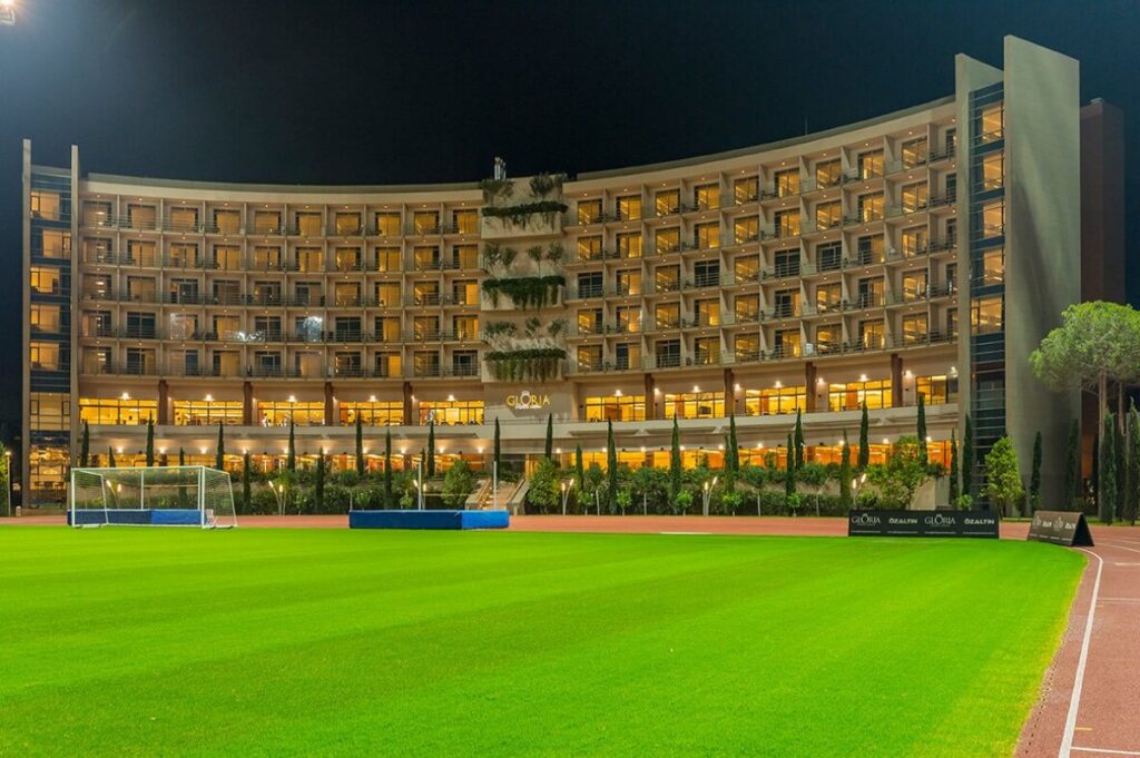KWELI SIMBA NI BABA LAO….HOTEL WATAKAYOFIKIA UTURUKI HII HAPA….NI YA MASTAA WAKUBWA TU…