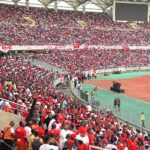 MASHABIKI WA SIMBA NA MSONGO WA KUKOSA MATOKEO MAZURI, WAISUSA SIMBA KWA MKAPA
