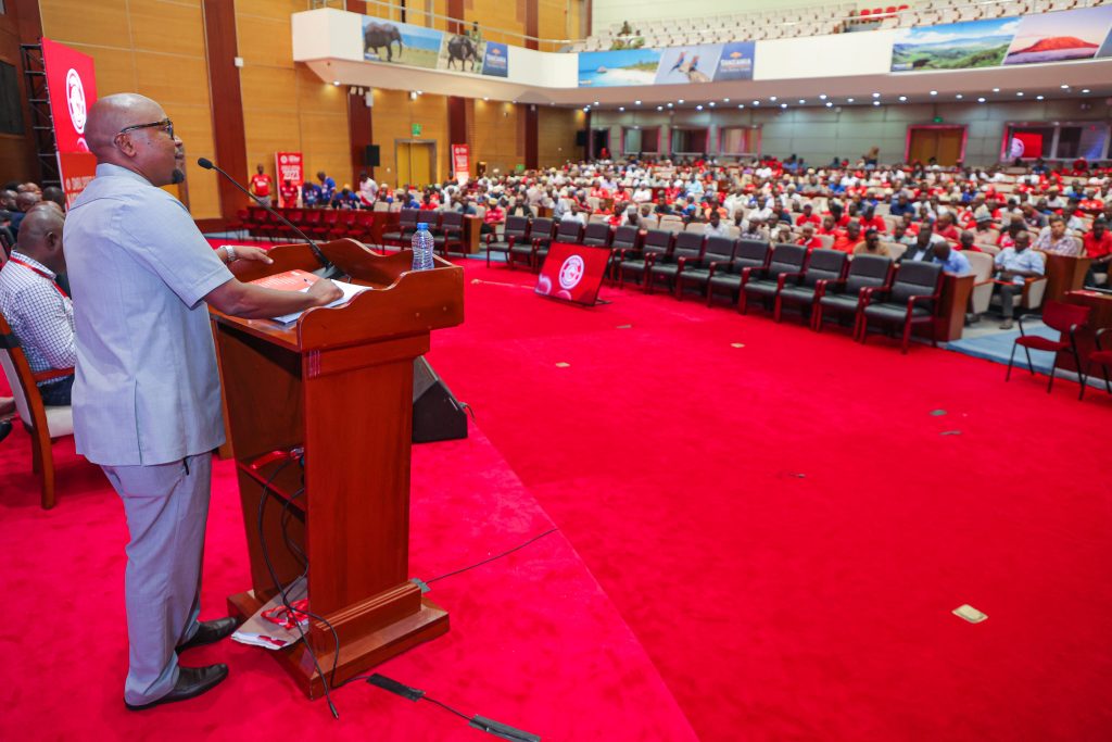 HAYA HAPA MAMBO 6 WALIYOPITISHA SIMBA LEO…NAFASI YA MANGUNGU MHHH…KABURU ATOA NENO…