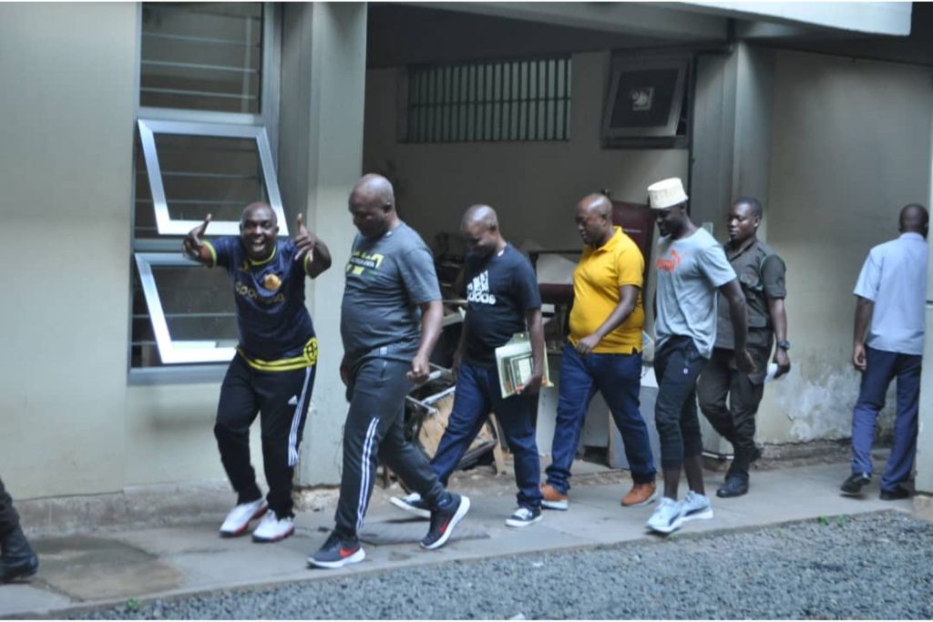 KOCHA WA SIMBA ASOTA RUMANDE…SIKU 609