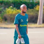 KUHUSU KUTOKUCHEZA…KIBWANA AVUNJA UKIMYA YANGA…’ATUPA DONGO’ KWA GAMONDI…