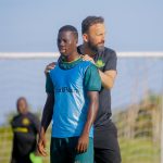 KOCHA MPYA AANZA BALAA HUKO YANGA….’MGUU WAKE WA KWANZA TIZI’ HUU HAPA…