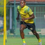 TUTAFURAHI MECHI YA NYUMBANI, TSHABALALA