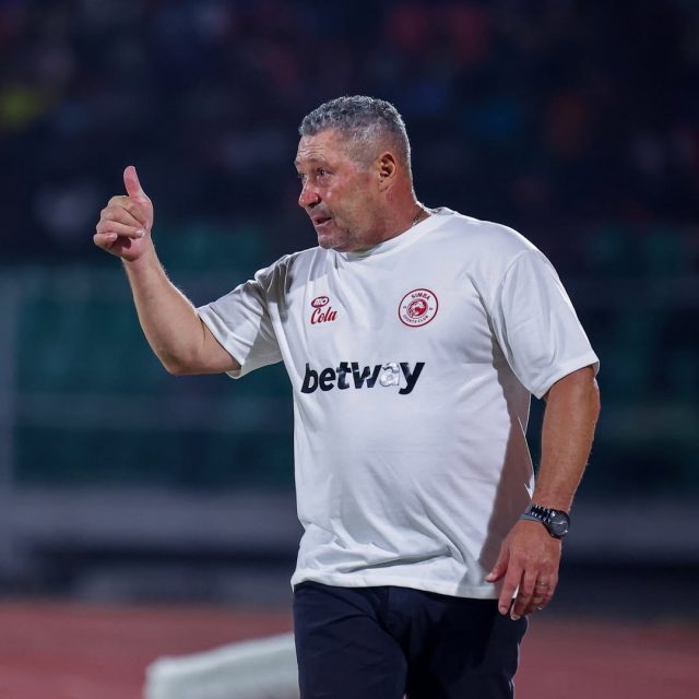 BARKER ATAKA SIMBA KALI ZAIDI, WASHAMBULIAJI WAPYA NJIANI