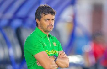 SIMBA KWENYE HATARI, PEDRO AANZA KUUNDA KIKOSI KIPYA