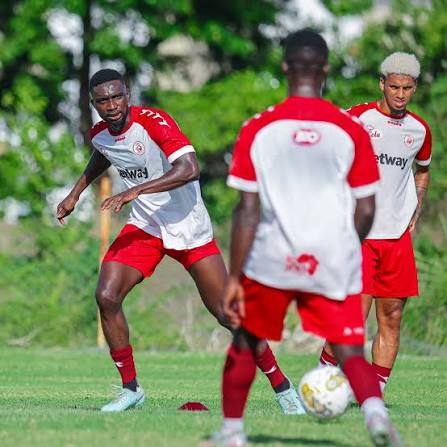 ISMAIL TOURE NI MTU KAZI HASA