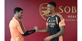 Ezri Konsa Arsenal
