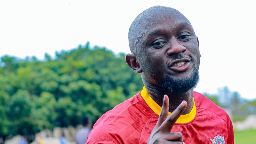 Simba SC Yaiva Mbadala wa Mwalimu, Kumsajili Mshambuliaji Huyu Hatari!