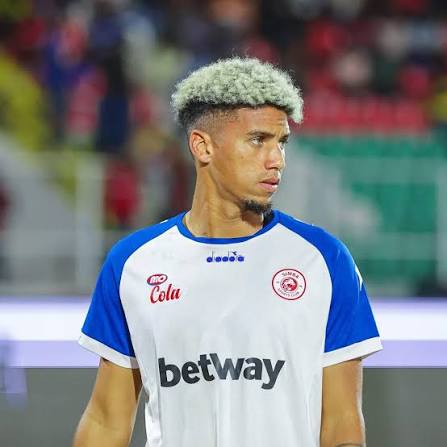 De Reuck Afunguka Ushindi wa Malawi: Simba SC Yawawazia Mighty Wanderers Uhuruni!