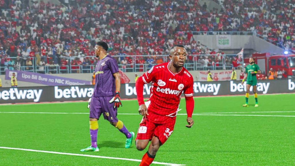 Elie Mpanzu akishangilia bao Simba dhidi ya Yanga Oktoba 10 2026 — Picha Simba SC Tanzania