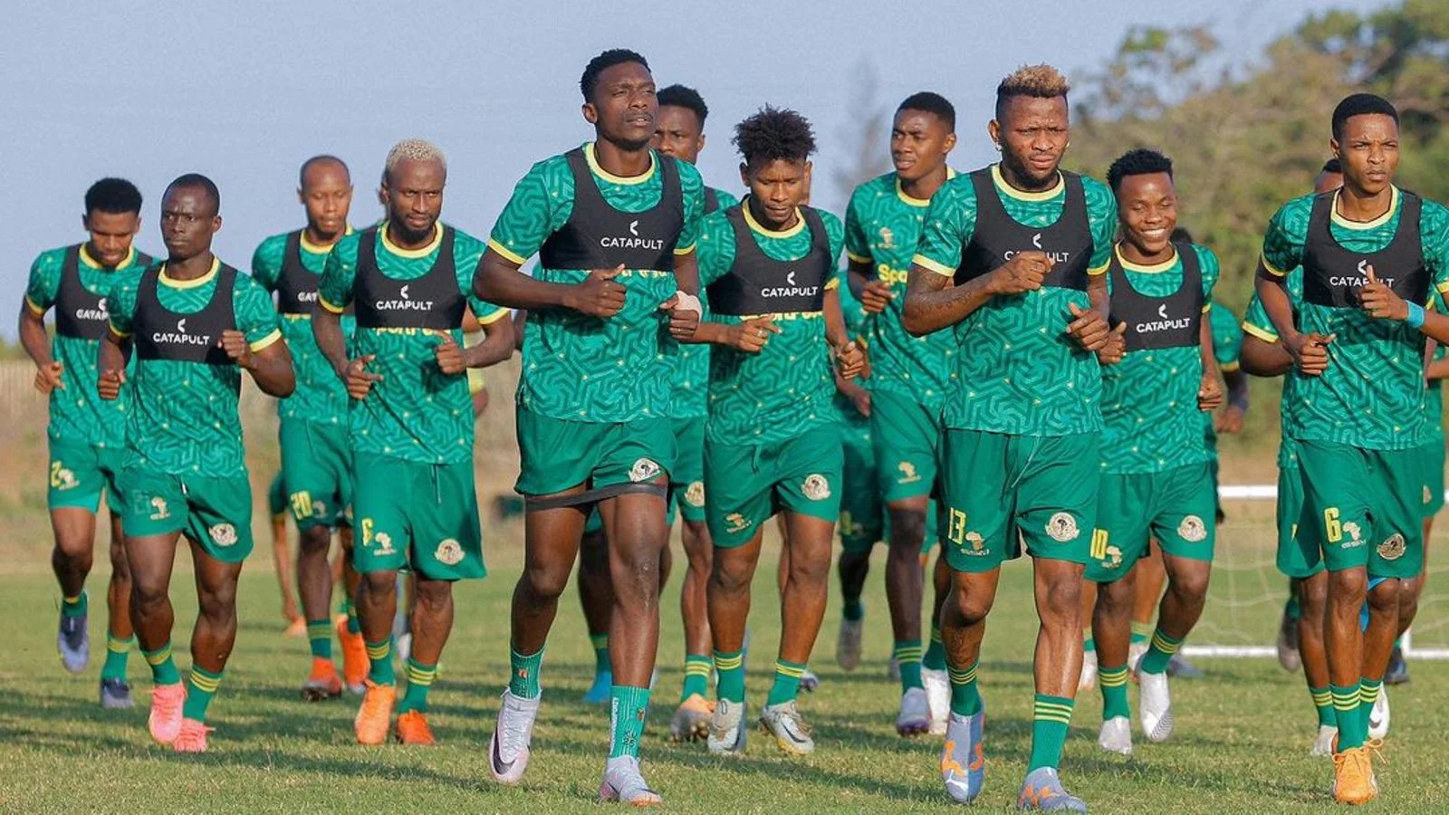 Wachezaji wa Yanga SC wakiwa mazoezini kuelekea Dabi ya Kariakoo
