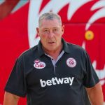 Steve Barker Afichua Siri Nzito Kikosi cha Simba, Aonya Hili!
